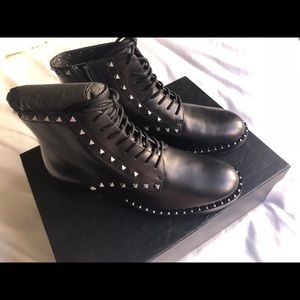 Women’s size 8, 9.5 Black As-Why Not Fashion boot